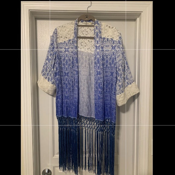 hazel Sweaters - COPY - Hazel size small kimono (fits oversized) with fringe